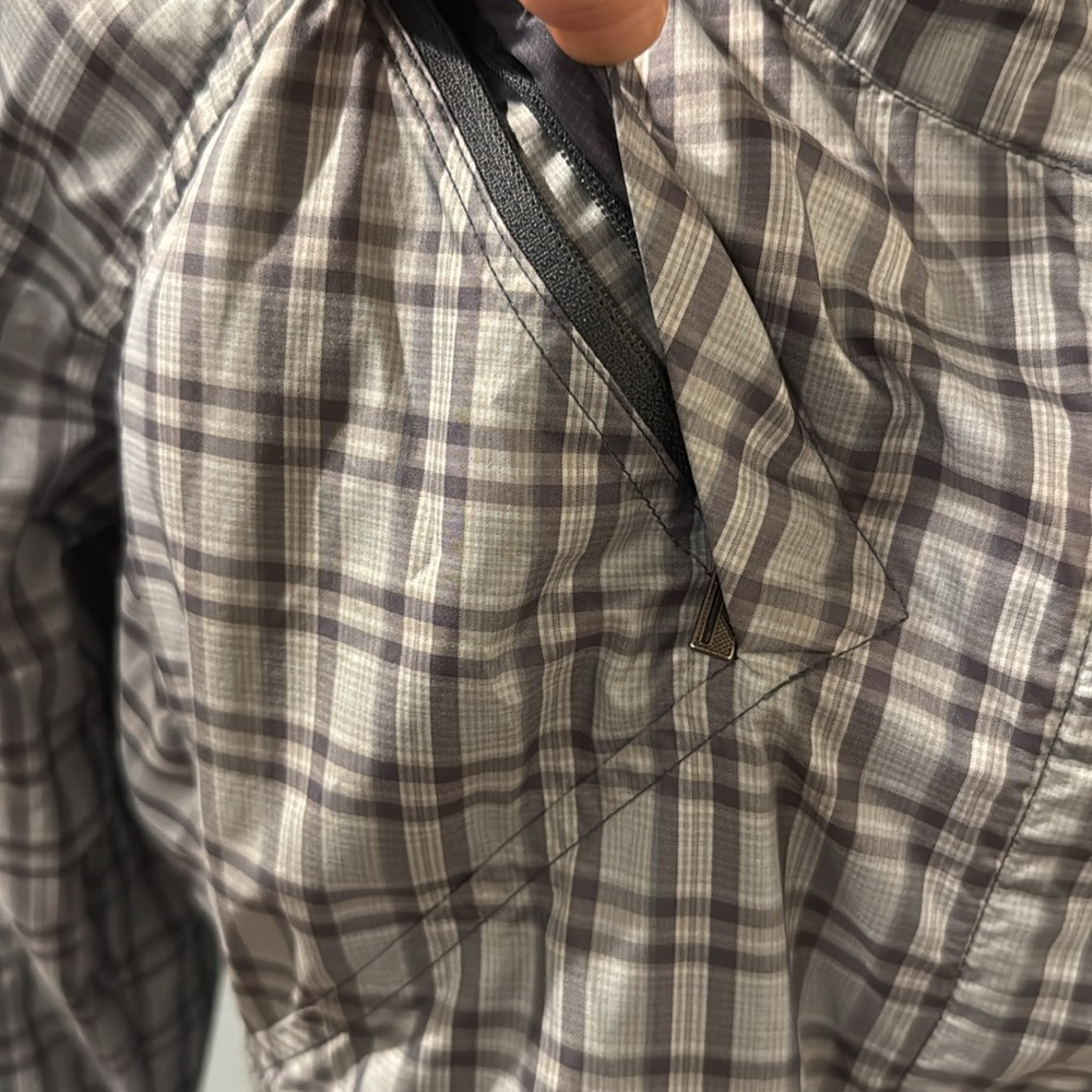 Nau Lightweight Jacket - Picture 6 of 11